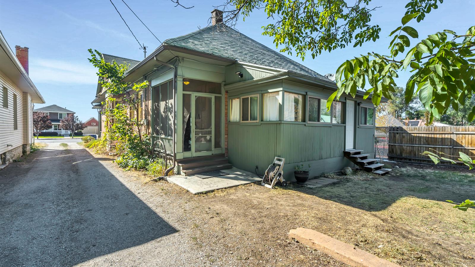 Jefferson Ave At Home in Ogden